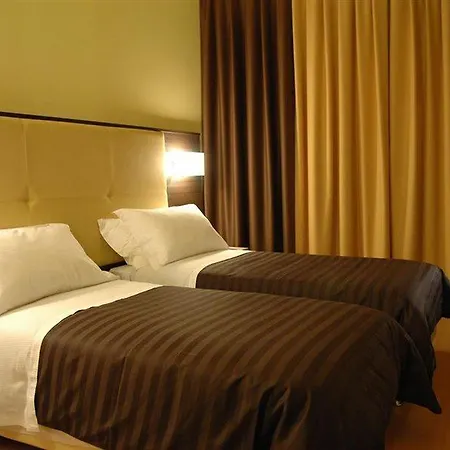 Otel Alveri 3*