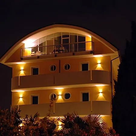 Alveri