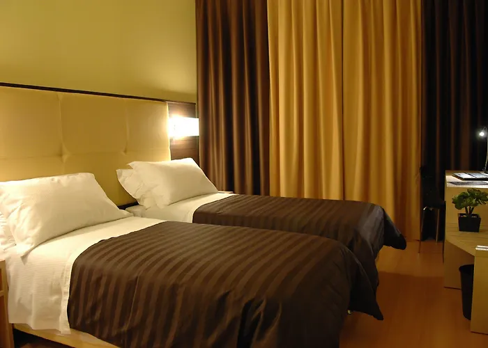 Hotel Alveri 3*