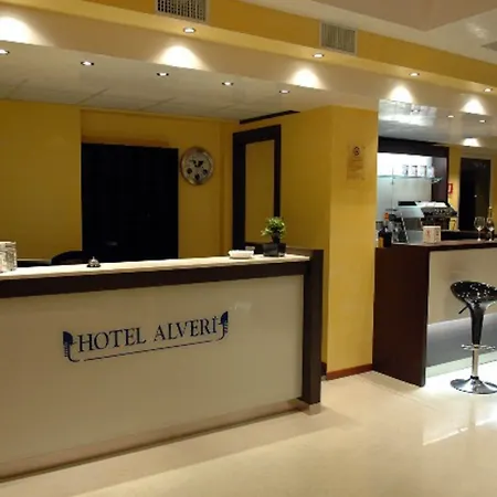 Ξενοδοχείο Alveri