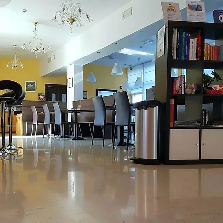 Hotel Alveri 3*